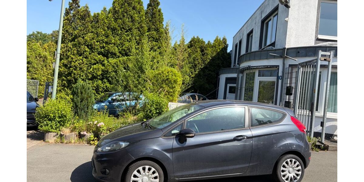 Ford Fiesta 140.000 km 2.490 &euro; Essen 45326