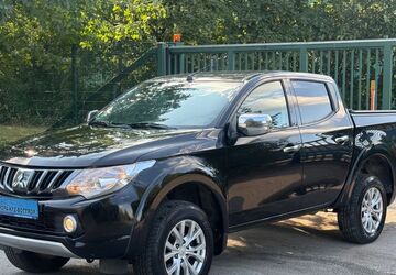 Mitsubishi L200 265.000 km 13.300 &euro; Bottrop 46238