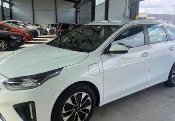 Kia ceed Sportswagon 79.000 km 15.900 &euro; Hünxe 46569