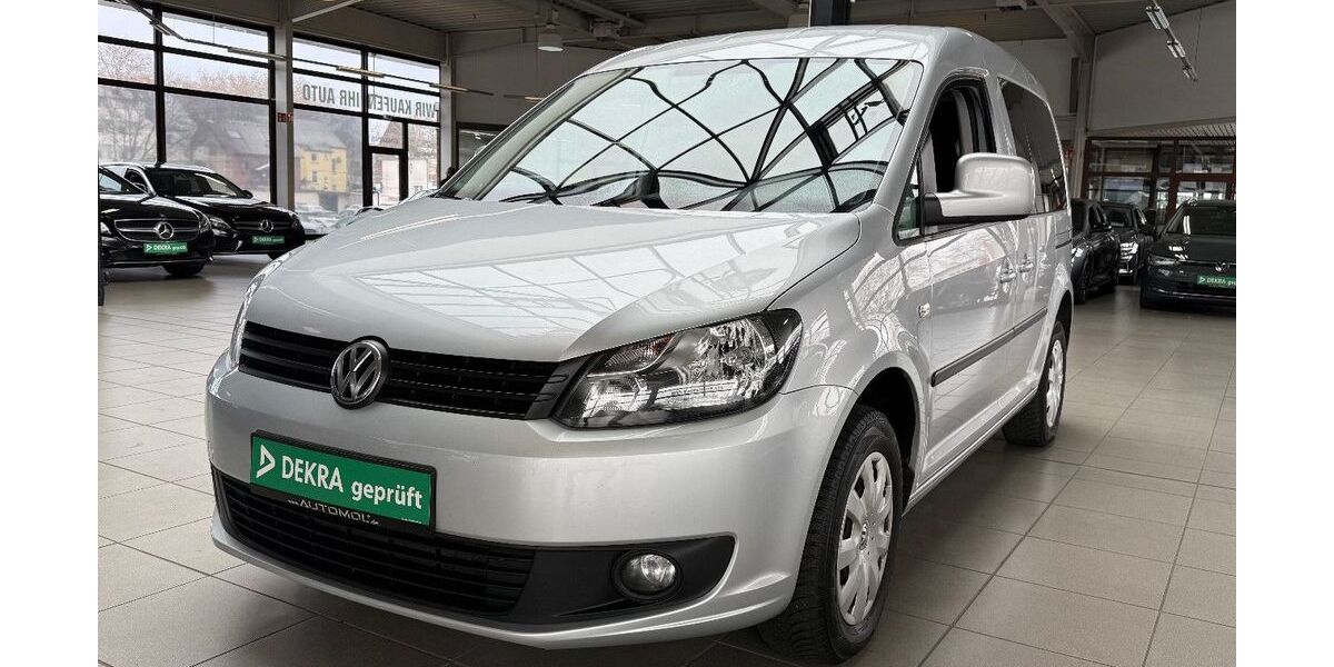 VW Caddy 121.735 km 9.890 &euro; Bottrop 46236