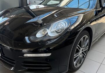 Porsche Panamera 232.000 km 22.850 &euro; Bottrop 46236