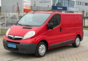 Opel Vivaro 80.000 km 6.999 &euro; Bottrop 46238