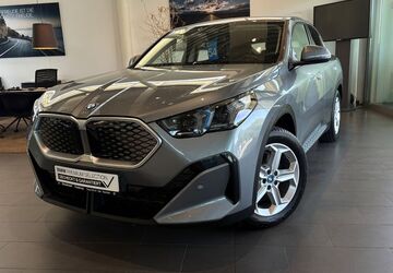 BMW iX2 3.099 km 49.800 &euro; Duisburg 47119