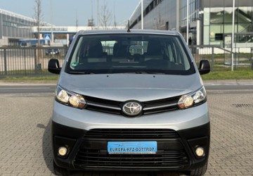 Toyota Proace (Verso) 147.000 km 14.499 &euro; Bottrop 46238