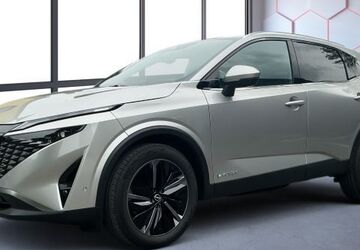 Nissan Qashqai 2.500 km 32.790 &euro; Bottrop 46240