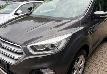 Ford Kuga 122.815 km 6.350 &euro; Essen 45356
