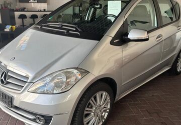 Mercedes-Benz A 180 118.380 km 6.890 &euro; Moers 47441
