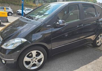 Mercedes-Benz A 170 95.000 km 7.400 &euro; Essen 45143