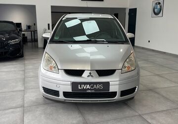 Mitsubishi Colt 167.700 km 2.290 &euro; Oberhausen 46049