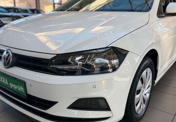 VW Polo 107.380 km 9.890 &euro; Bottrop 46236