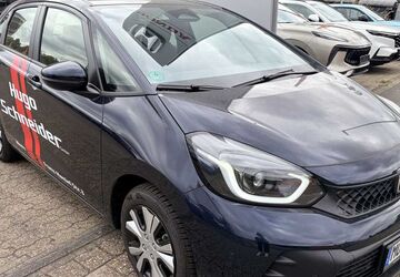 Honda Jazz 1.686 km 22.490 &euro; Moers 47443