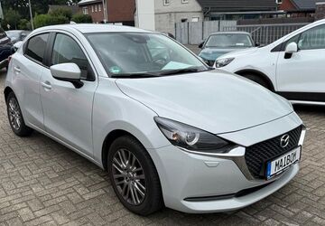 Mazda 2 82.590 km 12.490 &euro; Wesel 46485