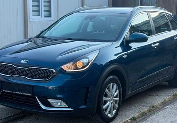 Kia Niro 93.000 km 13.900 &euro; Hattingen 45525