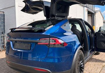Tesla Model X 89.021 km 45.000 &euro; Recklinghausen 45659