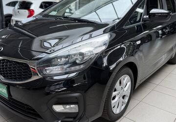 Kia Carens 196.000 km 7.890 &euro; Bottrop 46236