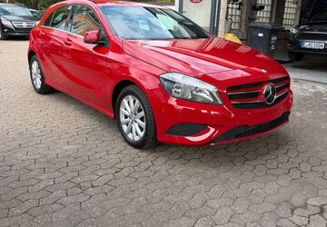 Mercedes-Benz A 180 99.000 km 9.980 &euro; Essen 45141