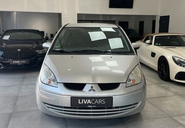 Mitsubishi Colt 134.500 km 3.600 &euro; Oberhausen 46049