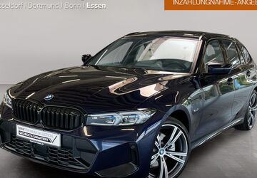 BMW 330 84.428 km 37.999 &euro; Essen 45141