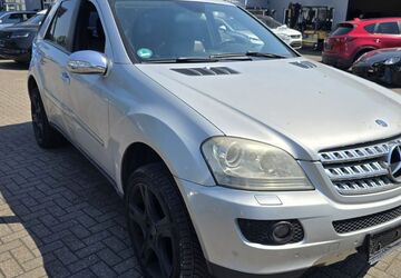 Mercedes-Benz ML 280 273.000 km 6.490 &euro; Bottrop 46238