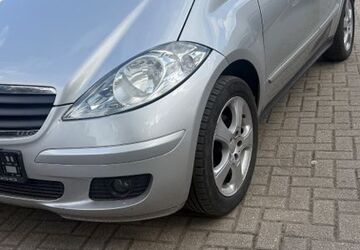 Mercedes-Benz A 180 189.500 km 2.850 &euro; Oberhausen 46047