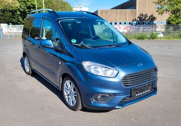 Ford Tourneo Courier 71.400 km 10.990 &euro; Essen 45356