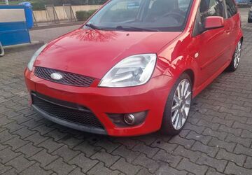 Ford Fiesta 245.000 km 2.000 &euro; Bottrop 46238