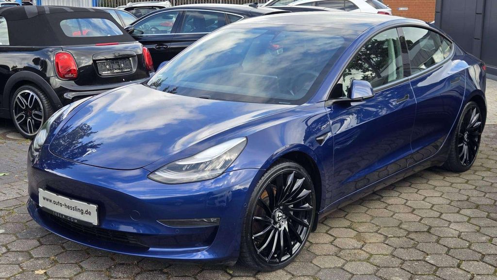 Tesla Model 3 125.000 km 23.890 &euro; Raesfeld-Erle 46348
