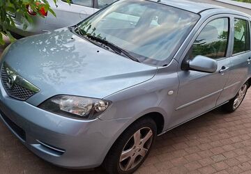 Mazda 2 144.000 km 1.990 &euro; Hattingen 45527