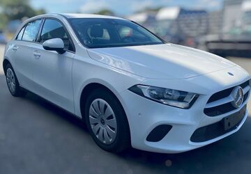 Mercedes-Benz A 180 125.500 km 14.300 &euro; Essen 45309