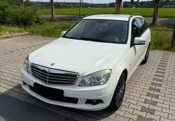 Mercedes-Benz 220 240.000 km 4.200 &euro; Bottrop 46236