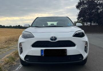 Toyota Yaris Cross 70.630 km 18.100 &euro; Castrop Rauxel 44577