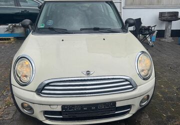 Mini ONE 147.500 km 2.400 &euro; Bottrop 46242