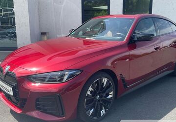 BMW i4 17.008 km 58.570 &euro; Essen 45134