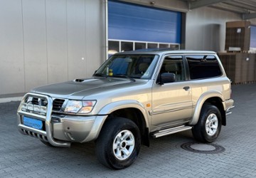 Nissan Patrol 328.378 km 15.999 &euro; Bottrop 46238