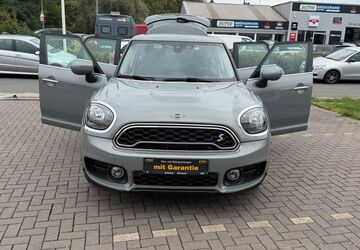 Mini Countryman SE (Cooper) 40.722 km 17.950 &euro; Essen 45279