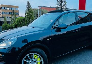 Porsche Cayenne 174.000 km 41.650 &euro; Bottrop 46242