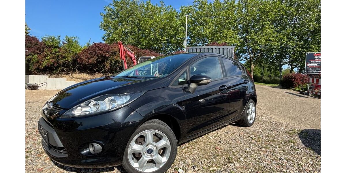Ford Fiesta 149.998 km 3.490 &euro; Velbert 42551