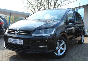 VW Sharan 216.200 km 9.390 &euro; Bochum 44866