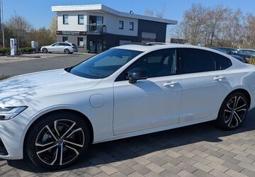 Volvo S90 42.000 km 45.980 &euro; Duisburg 47228