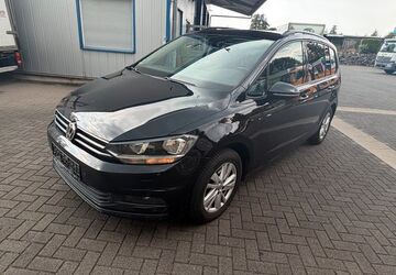 VW Touran 115.500 km 14.816 &euro; Bottrop - Kirchhellen 46244